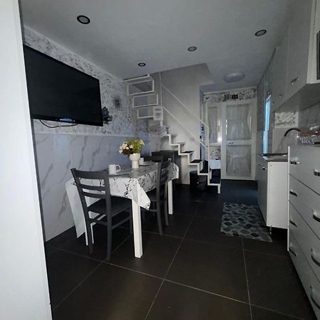 Dori Home Neapel Exteriör bild